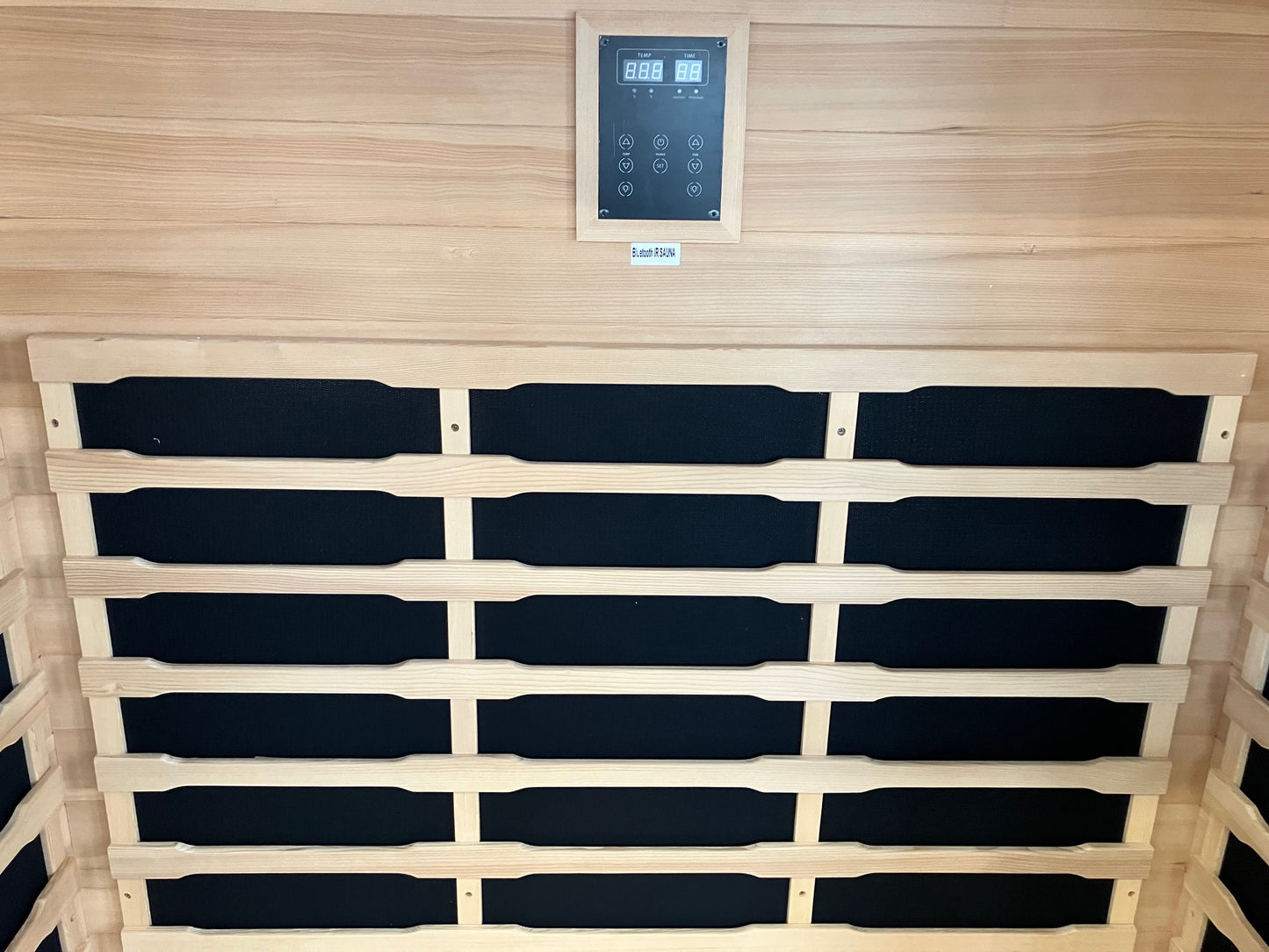 IR101 - 3-4 PERSON SAUNA - Display Unit Sale x 1 (Collection Only)