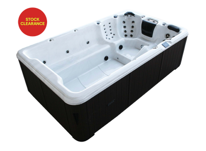 X539 Swim Spa Ex Demo/Freight Damaged