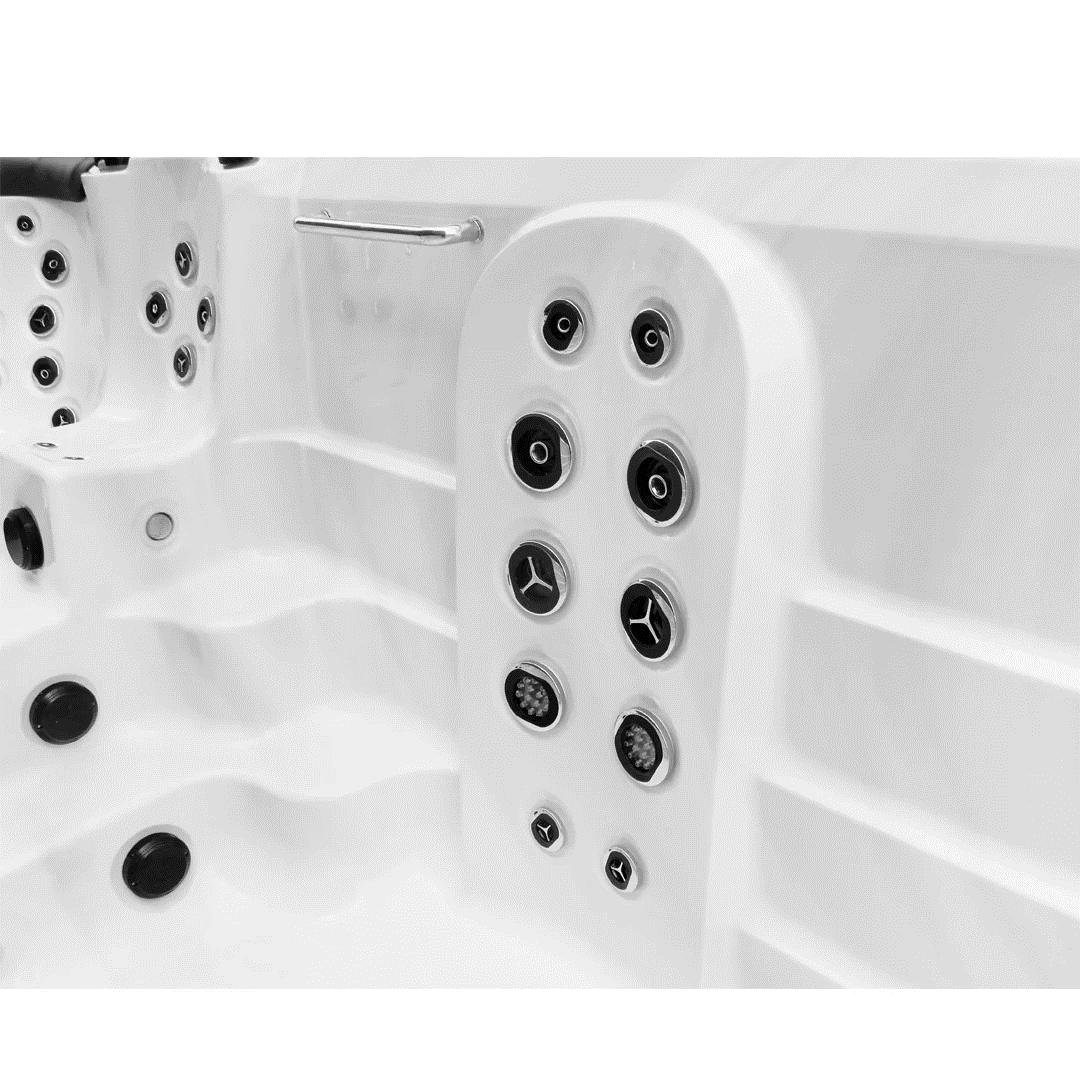 XL655D Swim Spa